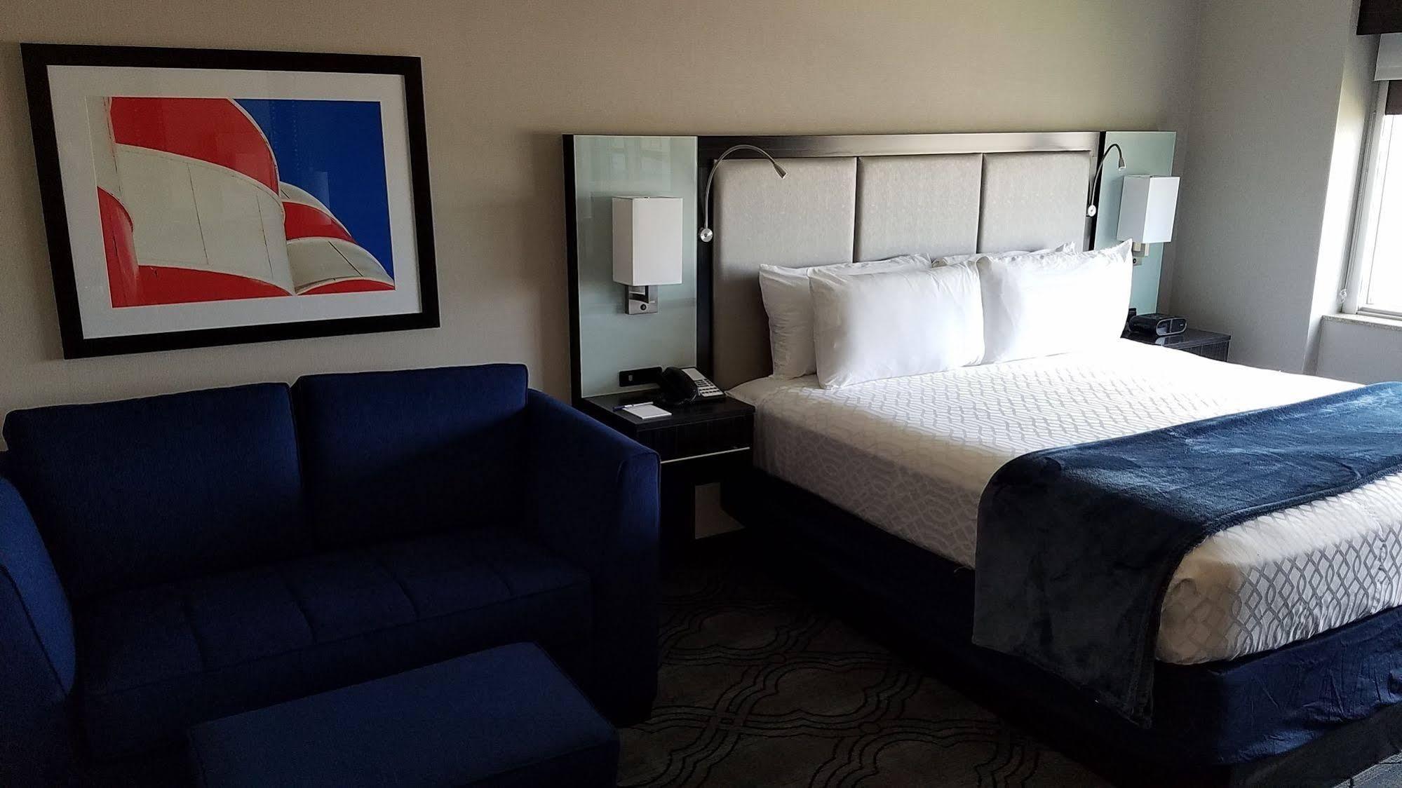 Doubletree By Hilton St. Louis Forest Park Extérieur photo